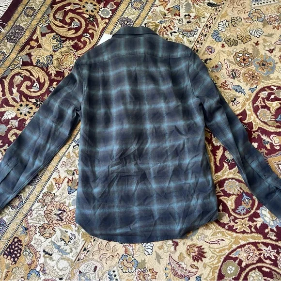 Vince Flannel NWT - Picture 7 of 8